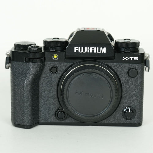 Fujifilm Mirrorless Interchangeable Lips 11,086 X-T5 X