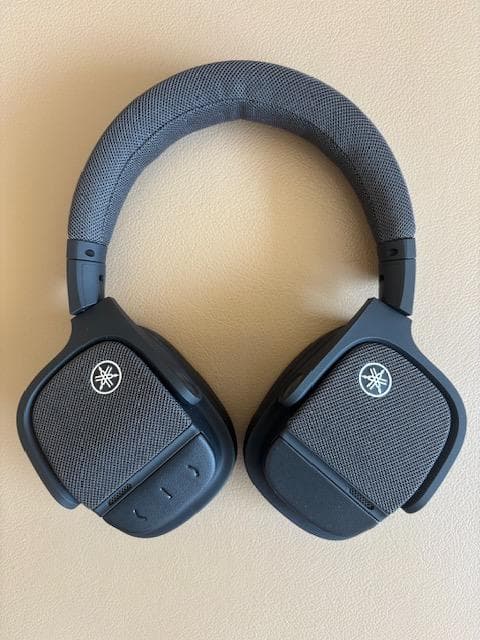 Yamaha Wireless Headphones Yh-L700A