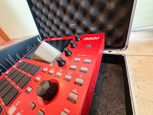 Akai Professional Samplers Mpc One+