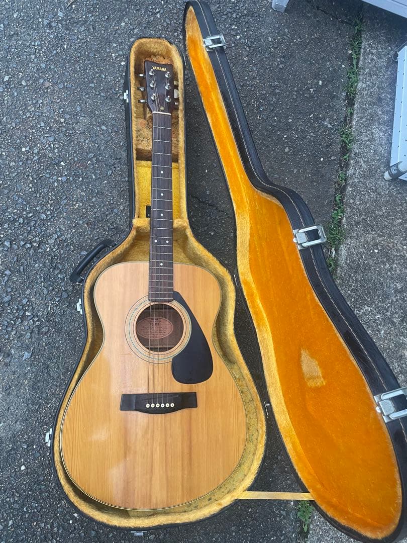 Acoustic Guitars Yamaha Fg-152