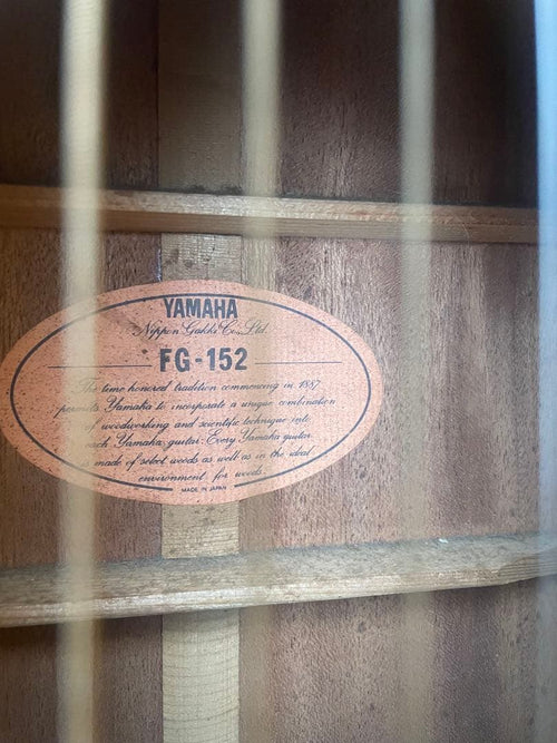 Acoustic Guitars Yamaha Fg-152