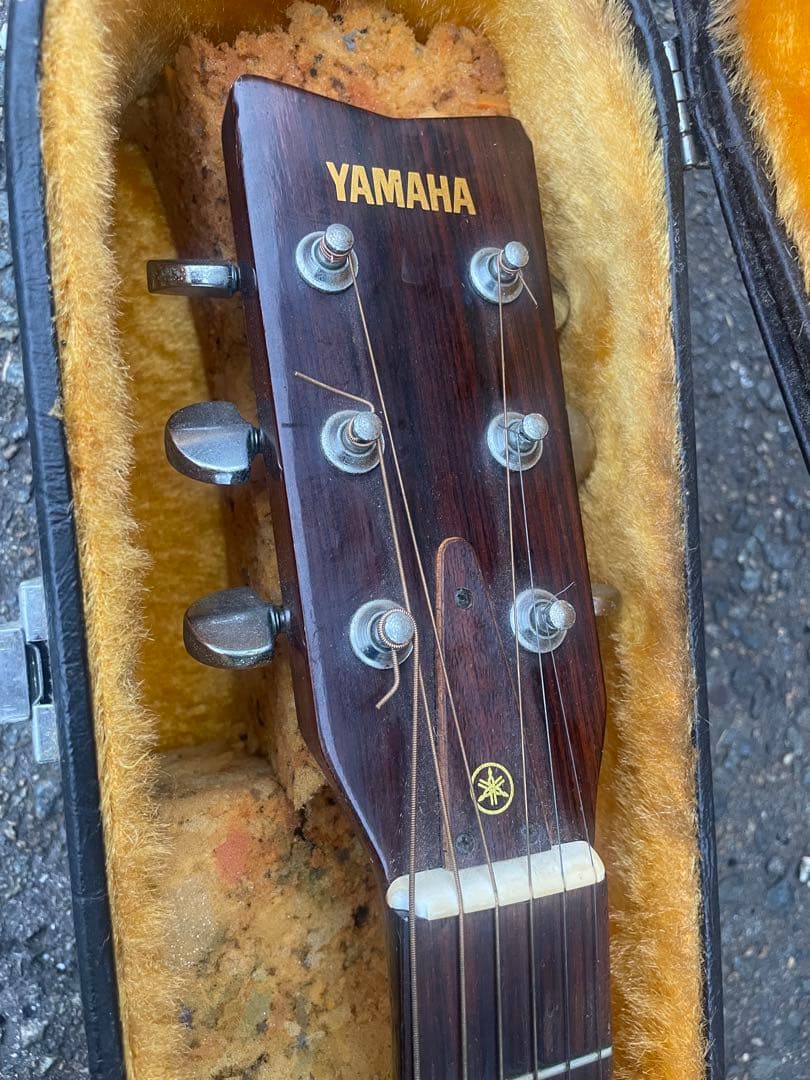 Acoustic Guitars Yamaha Fg-152
