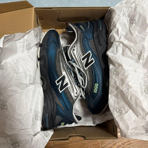 New Balance Sneakers 1000