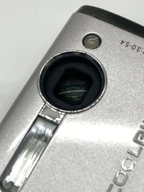 Nikon Compact Digital Camera Fa239 Coolpix S6
