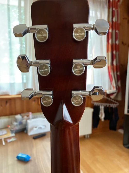 Acoustic Guitars Yamaki 140D