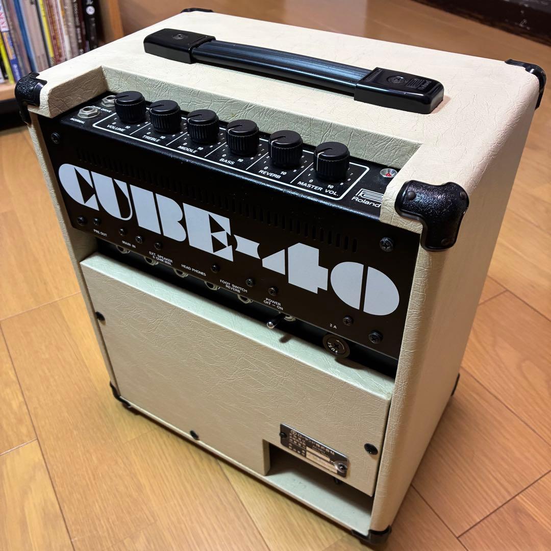 Roland Guitar Amplifiers Cube-40
