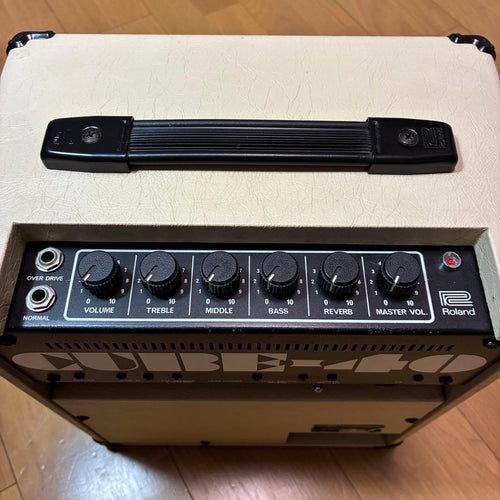 Roland Guitar Amplifiers Cube-40
