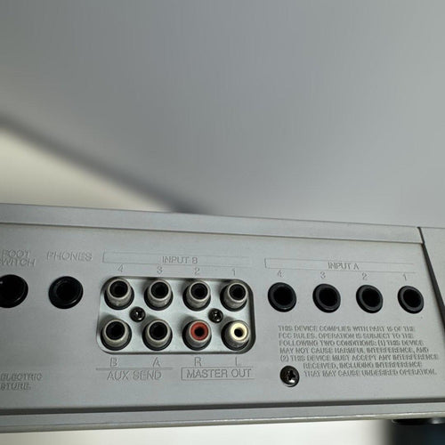 Roland Multi -Track Recorder Vs-880 Vx Panded