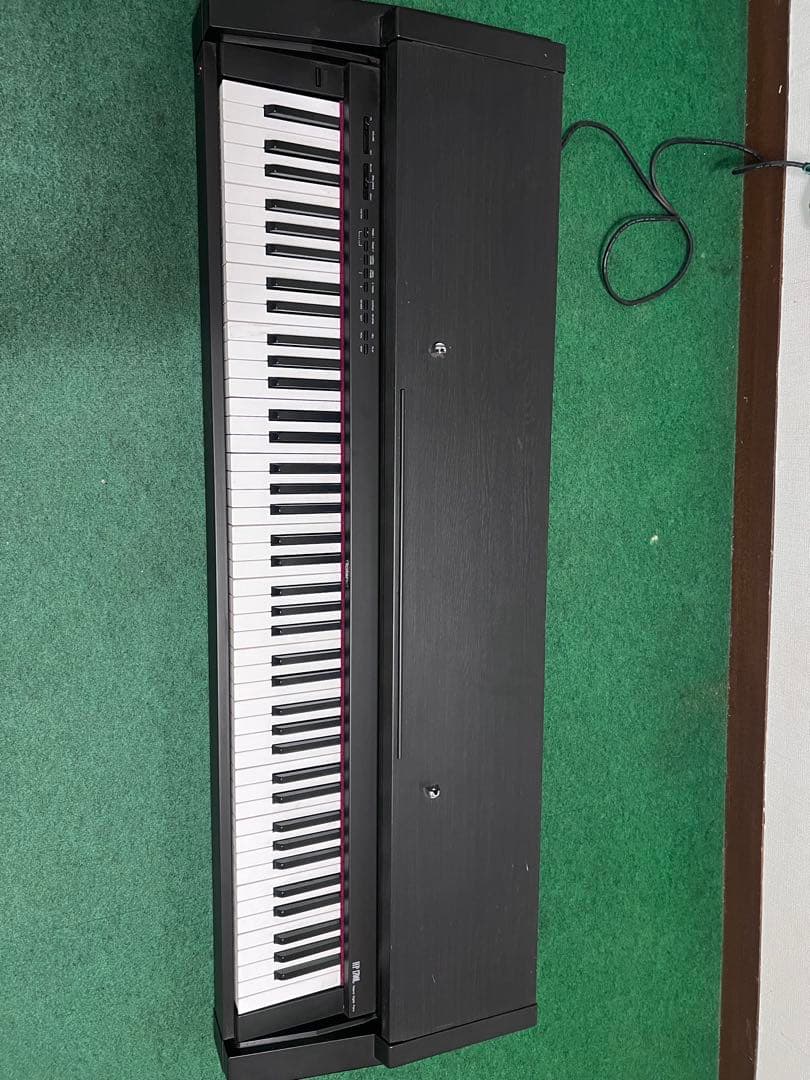 Roland Keyboards Digital Pianos