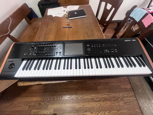 Korg Others Kronos 2 With Road Case