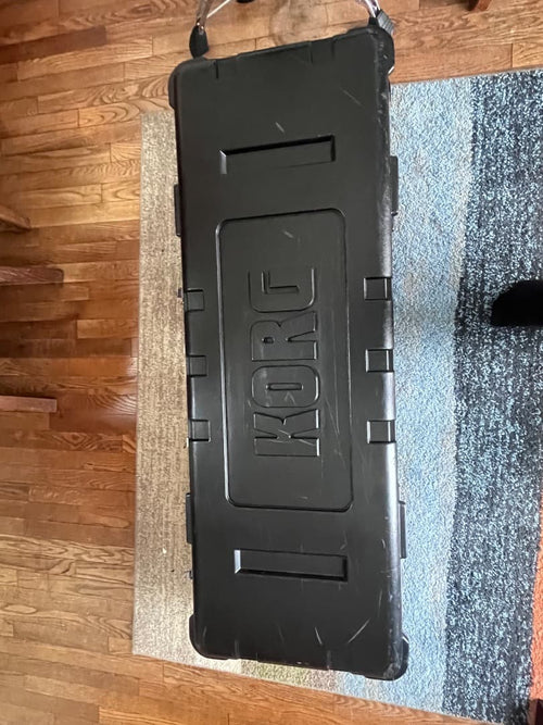 Korg Others Kronos 2 With Road Case