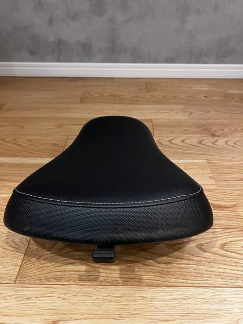 Kawasaki Seat 650