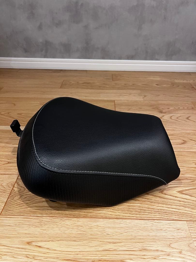 Kawasaki Seat 650