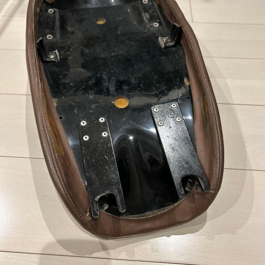Seats Sr400