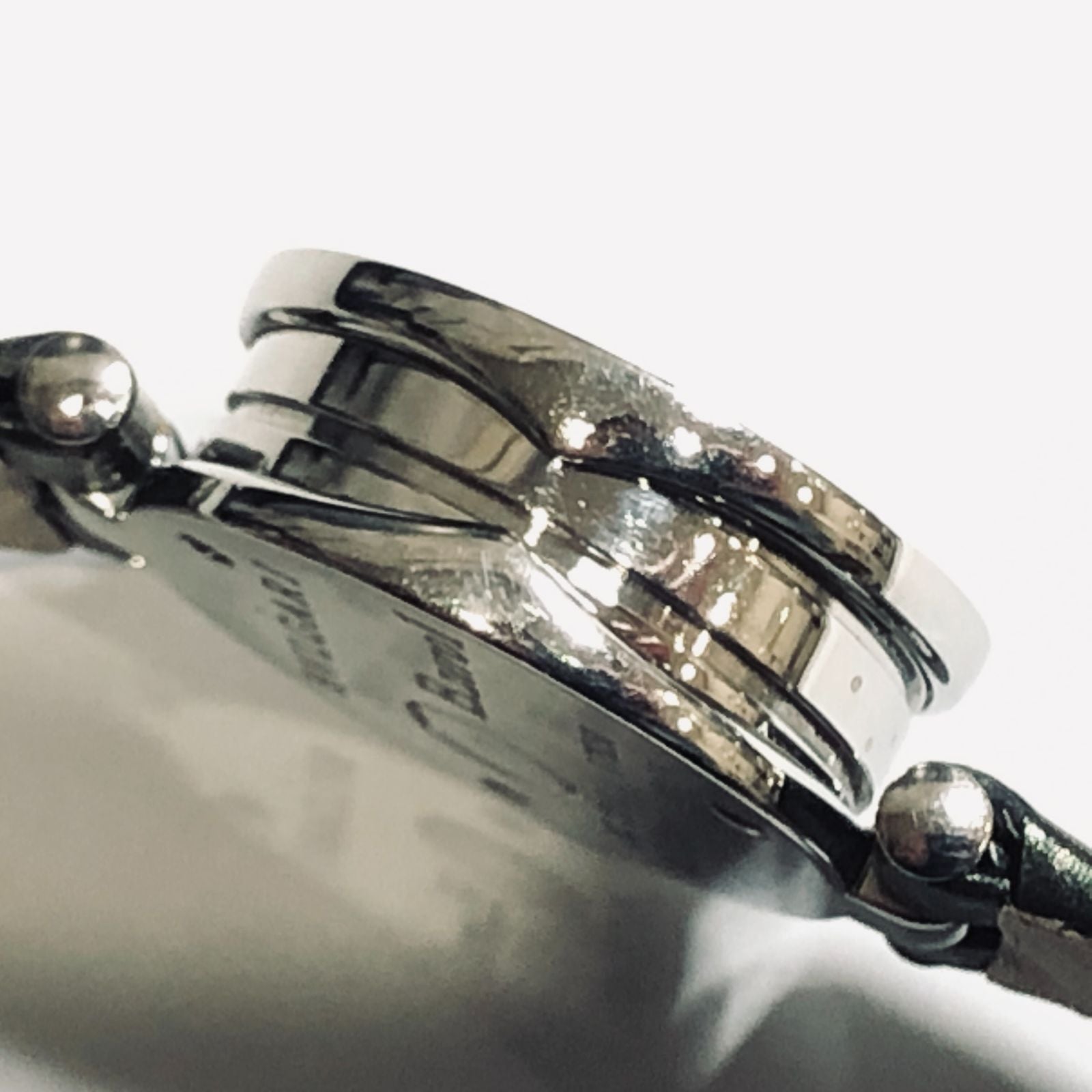 Watch (Analog) M001 X Bvlgari B-Zero1 12P Mop