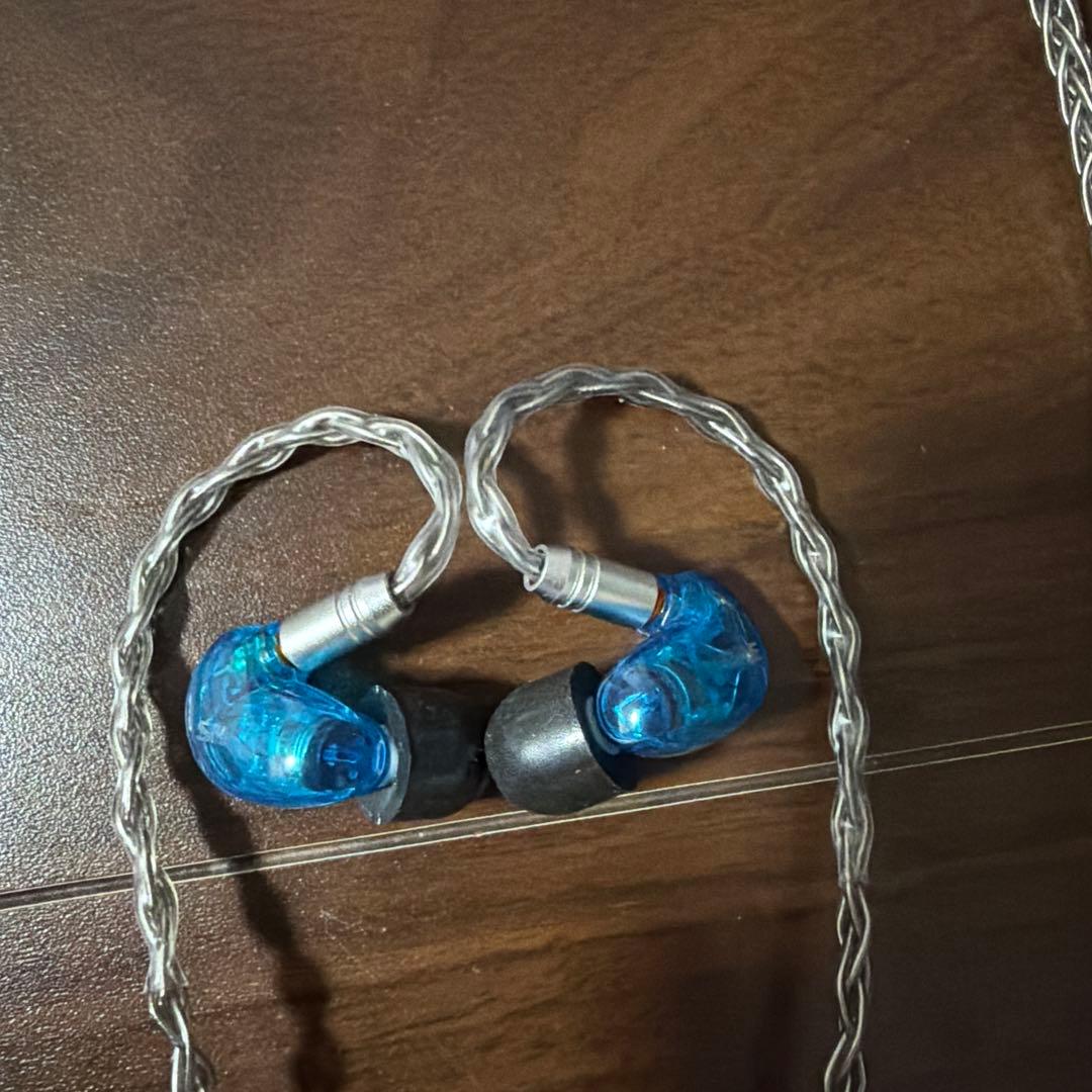 Shure Recableable Earphones Se215