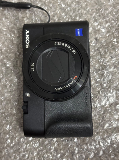 Compact Digital Camera Sony Rx100V (Dsc-Rx100M5) 7311