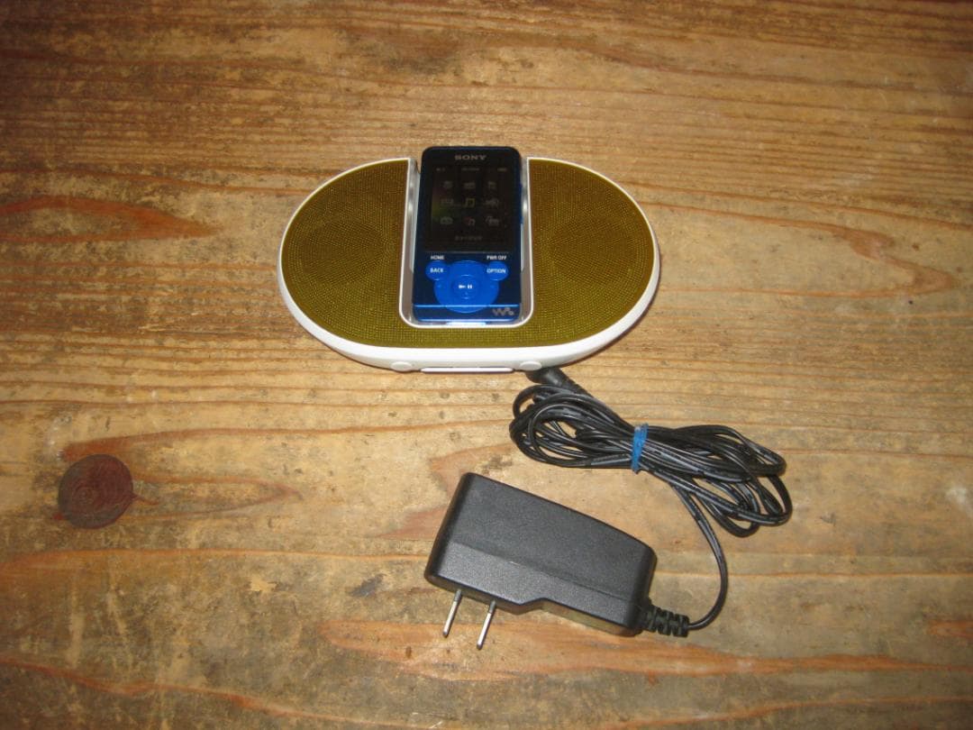 Digital Audio Players Sony Nw-E083/Nw-S785