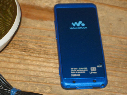 Digital Audio Players Sony Nw-E083/Nw-S785