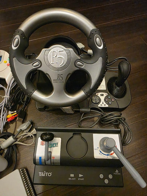 Consoles Playstation Dreamcast R5