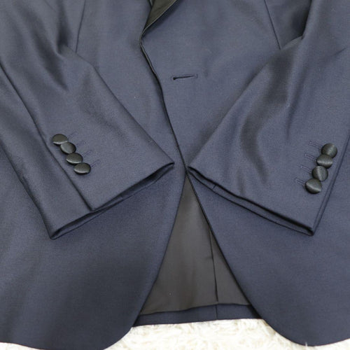 Tomorrowland Tuxedo 46 48