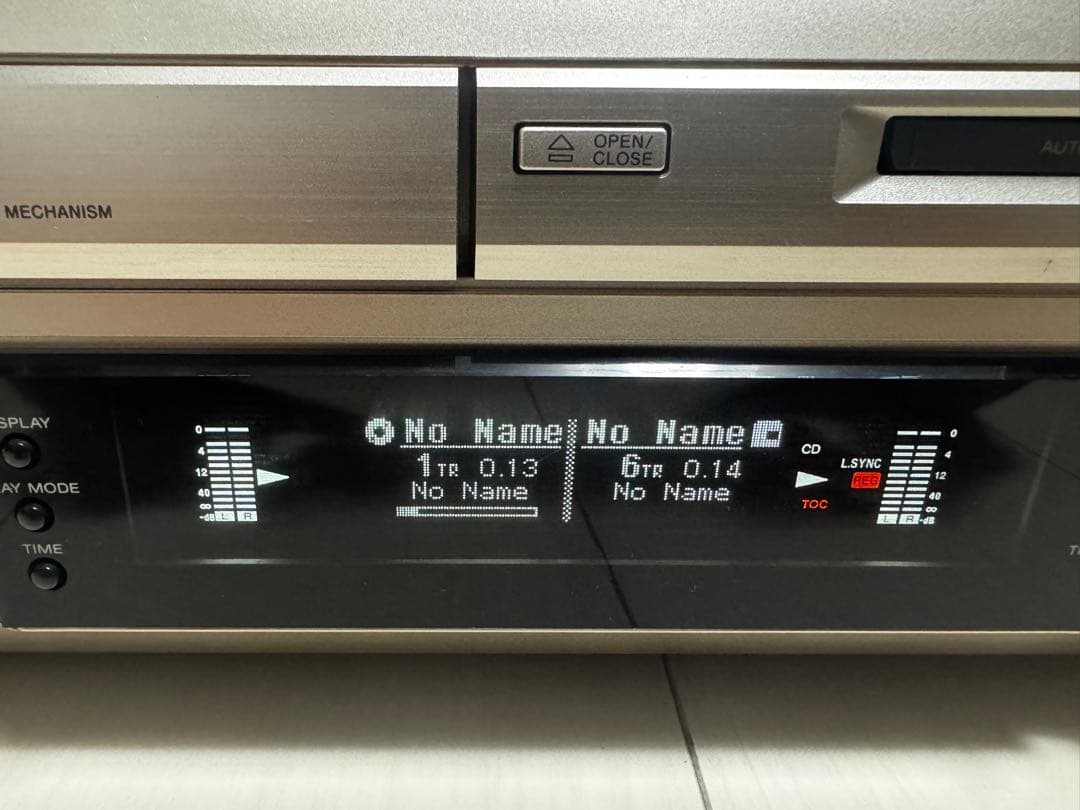 Sony Cd, Md Cassette Decks Mxd-D2 Cd.Md