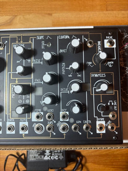Modular Synthesizers Make Noise 0-Coast
