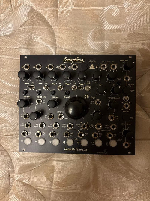 Modular Synthesizers Endorphin.Es Queen Of Pentacles