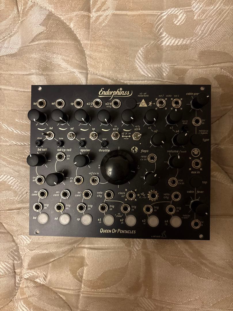 Modular Synthesizers Endorphin.Es Queen Of Pentacles