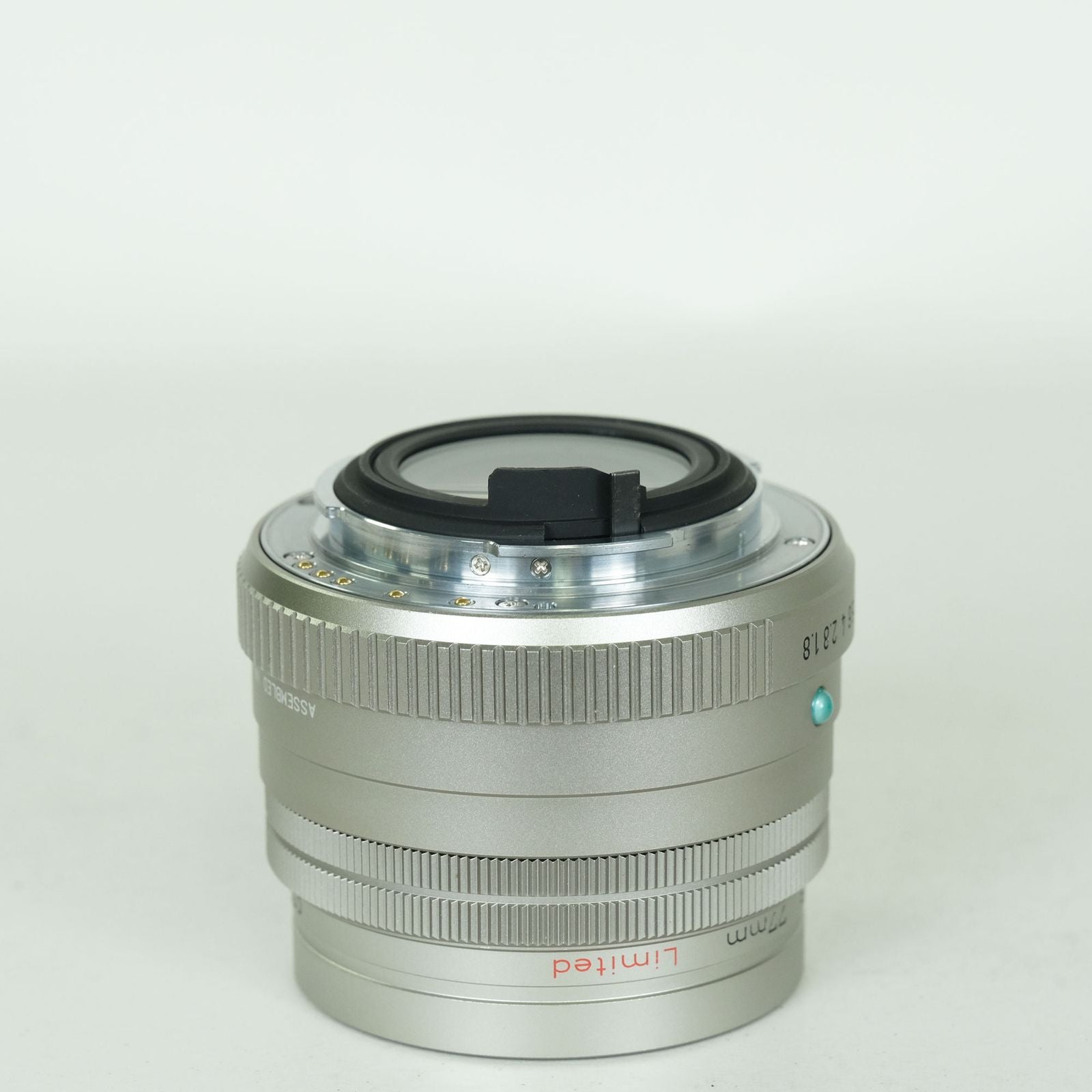 Objectif Pentax (mise au point unique) Fa77Mmf1.8 K