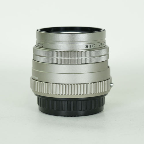 Objectif Pentax (mise au point unique) Fa77Mmf1.8 K