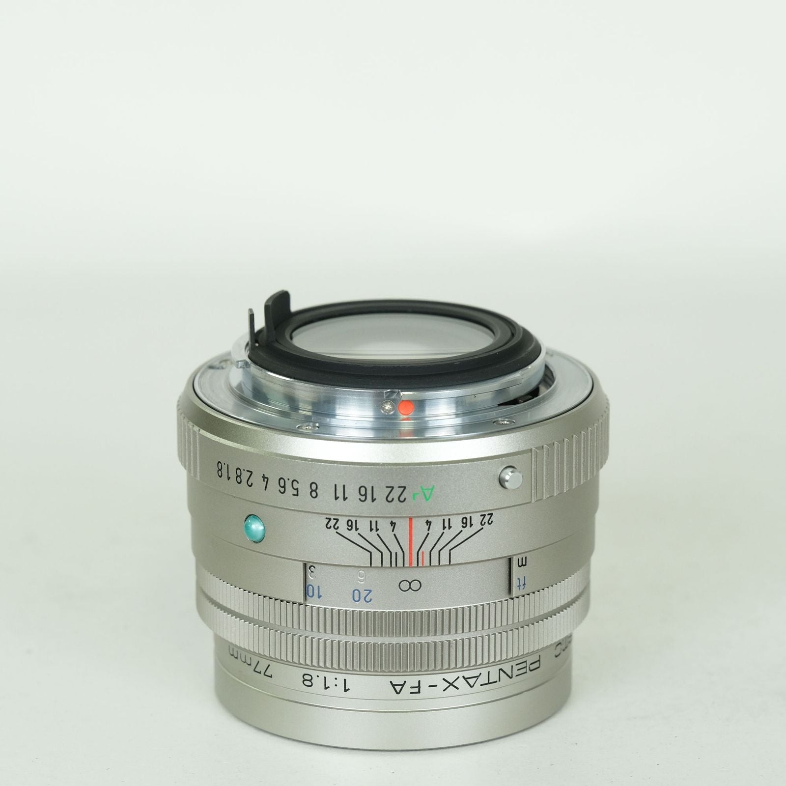 Objectif Pentax (mise au point unique) Fa77Mmf1.8 K