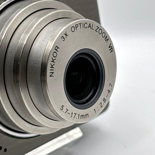 Nikon Compact Digital Cameras Coolpix S500