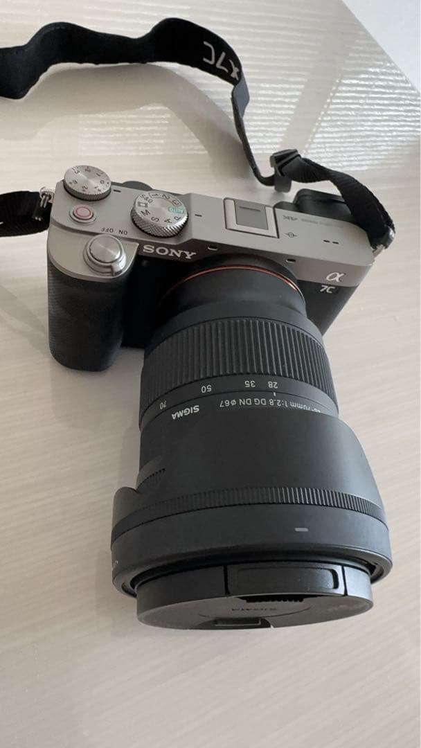 Mirrorless Interchangeable Lens Cameras Sony Ilce-7C S/ 28-70Mm F 2.8 D