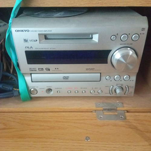 Onkyo Mini -Component Dvd