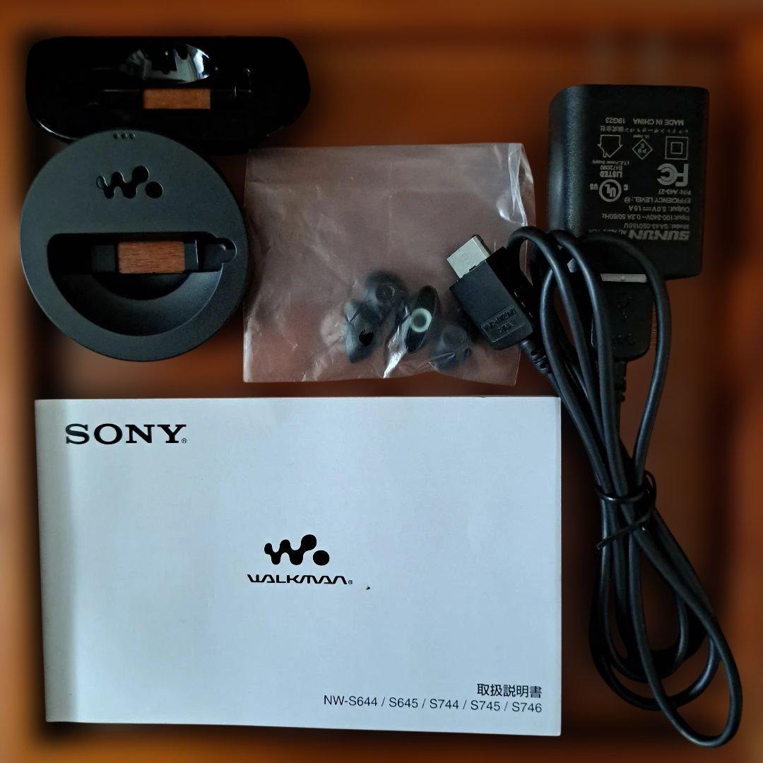 Sony Digital Audio Players S Nw-S744 2