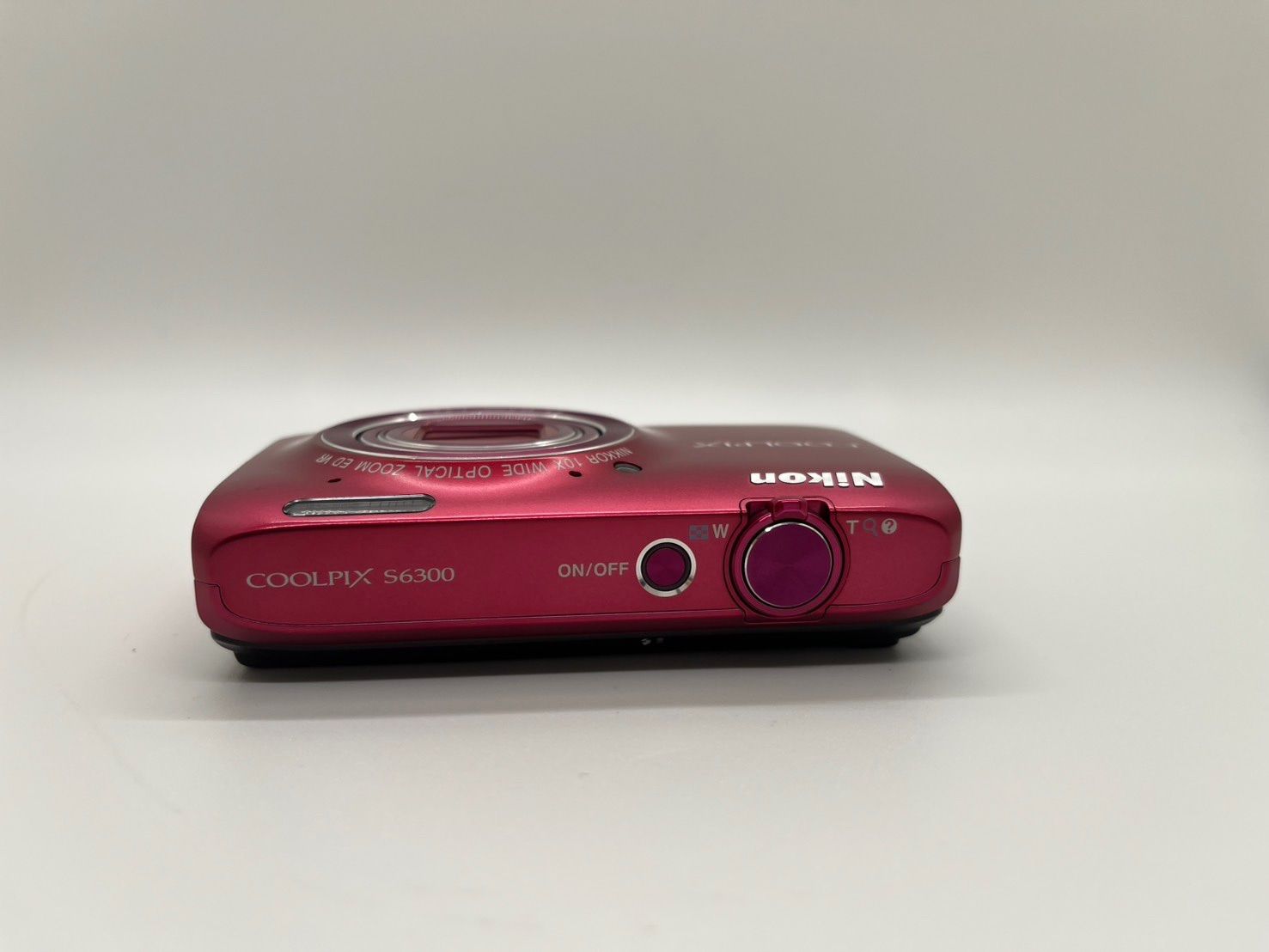 Compact Digital Camera 0216 Nikon Coolpix S6300
