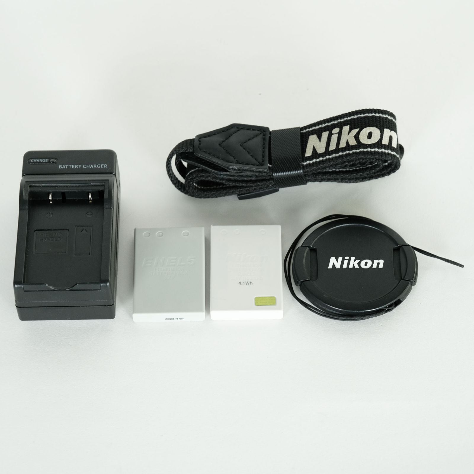 Nikon Compact Digital Camera Coolpix P520 Bk