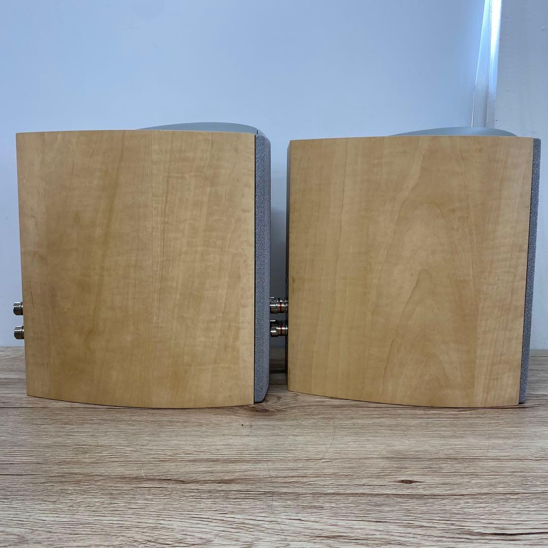 Kef Other Q Compact E878
