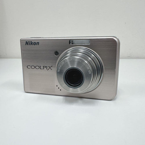 Nikon Compact Digital Cameras Coolpix S520