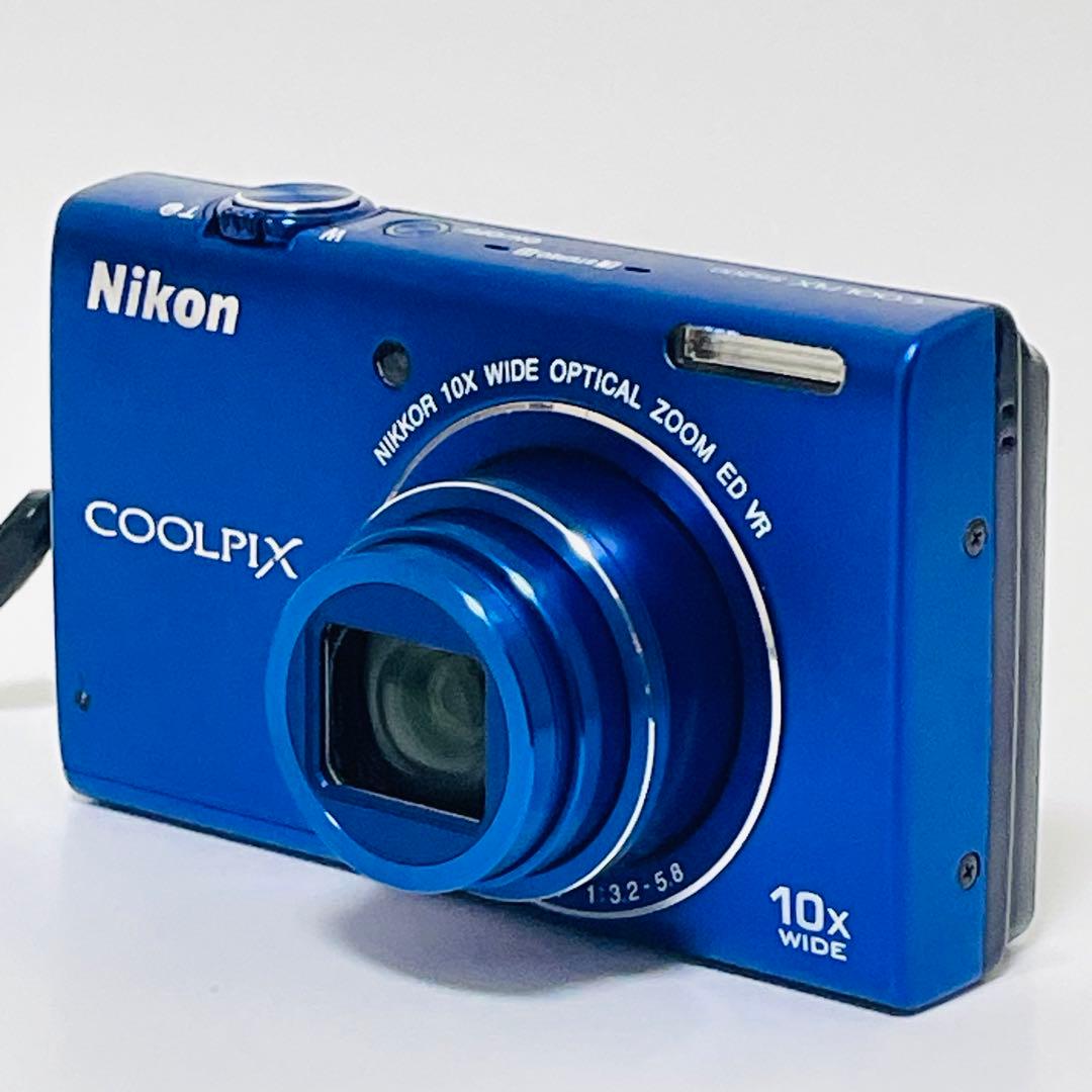 Nikon Compact Digital Cameras Coolpix S6200