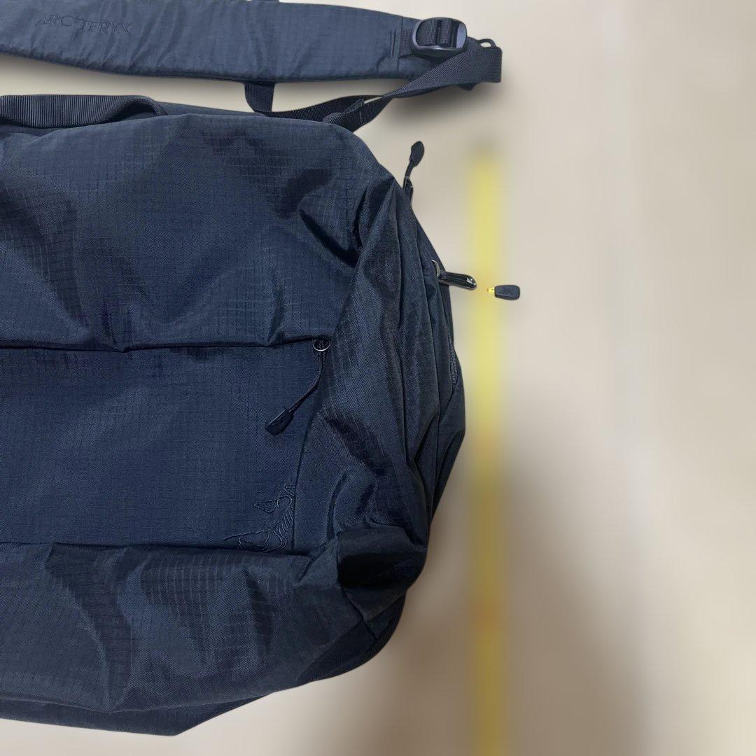 Arc'Teryx Shoulder Bags