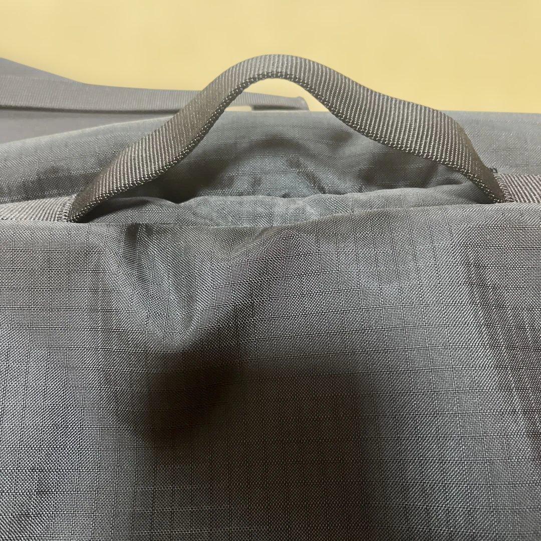 Arc'Teryx Shoulder Bags