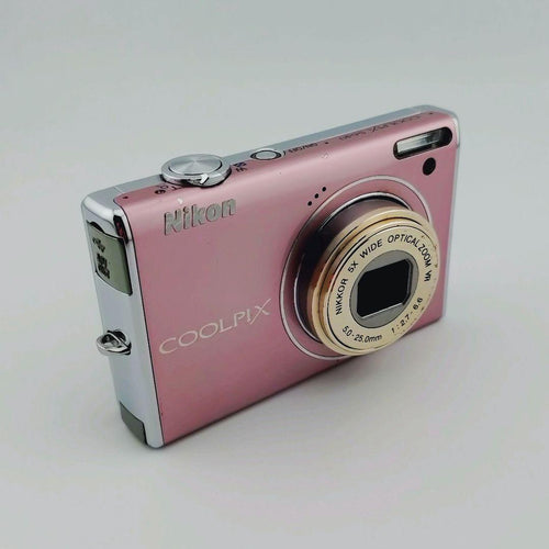 Nikon Compact Digital Camera Coolpix S640