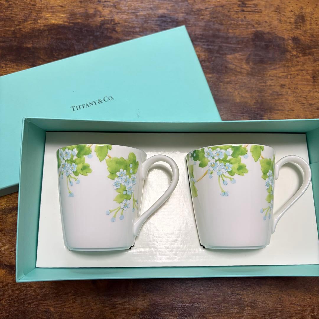 Tiffany Mug Leaves 2