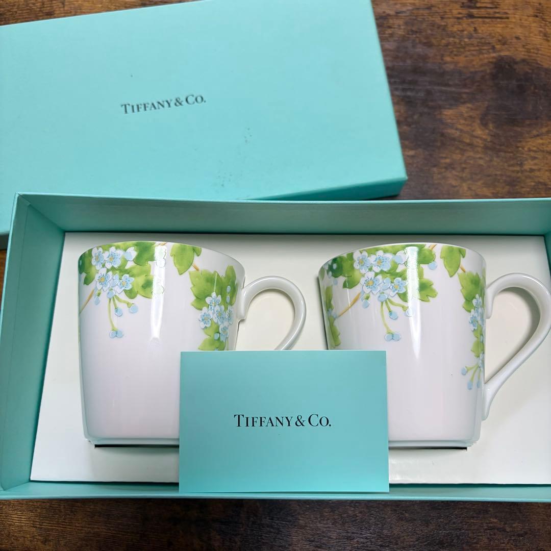 Tiffany Mug Leaves 2