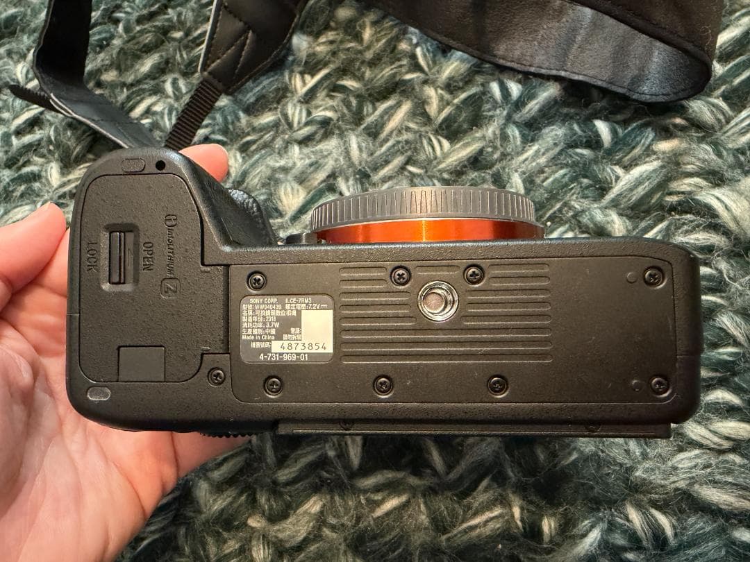 Sony Mirrorless Interchangeable Lips 7Riii 3217 Fe35Mm F1.4 Za