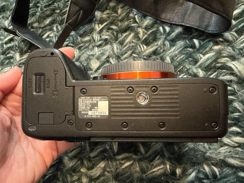 Sony Mirrorless Interchangeable Lips 7Riii 3217 Fe35Mm F1.4 Za