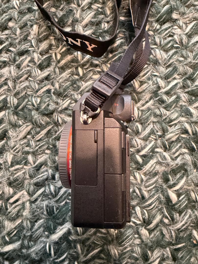 Sony Mirrorless Interchangeable Lips 7Riii 3217 Fe35Mm F1.4 Za