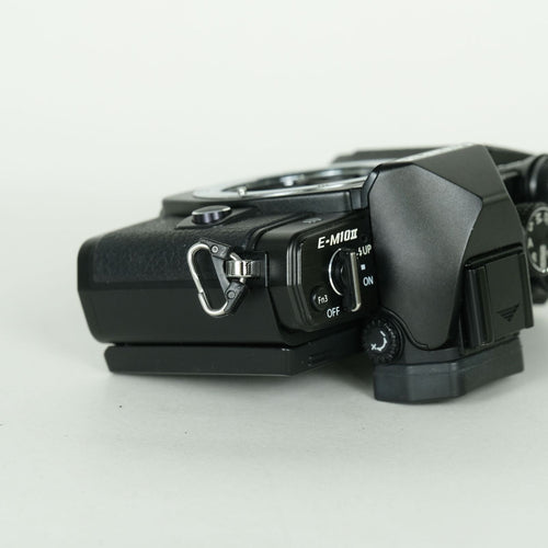 Olympus Mirrorless Interchangeable Lips 6,923 Om-D E-M10 Mark Ii